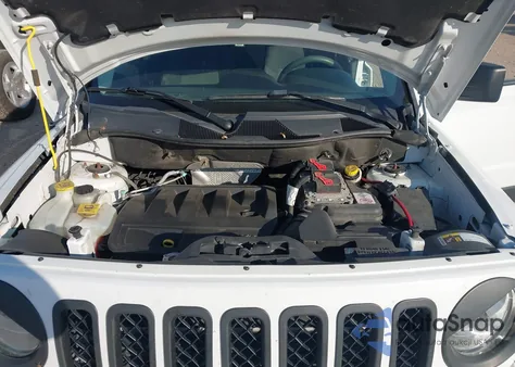 2016 Jeep Patriot Sport z USA, uszkodzony, nr VIN 1C4NJPBB3GD784655